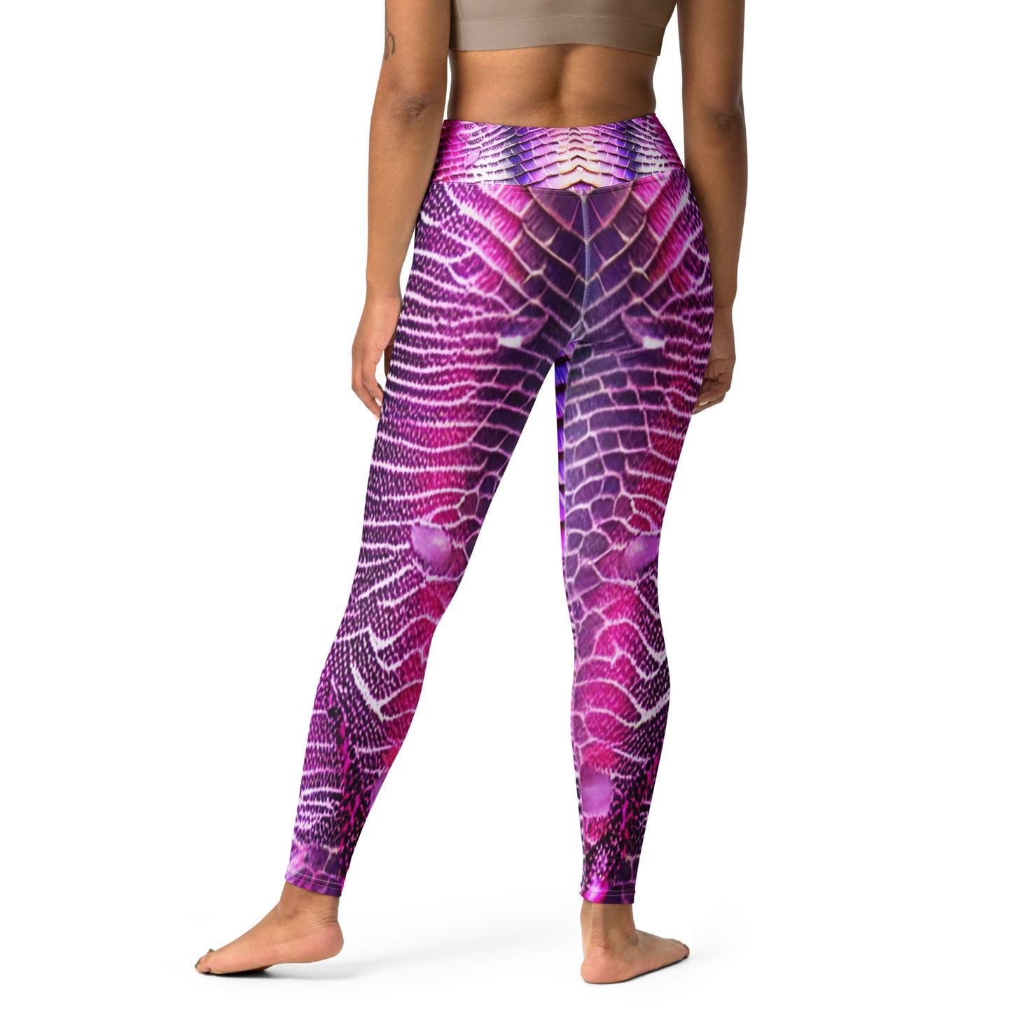 Pink & Purple Shimmering Scales Printed Yoga Leggings For Women